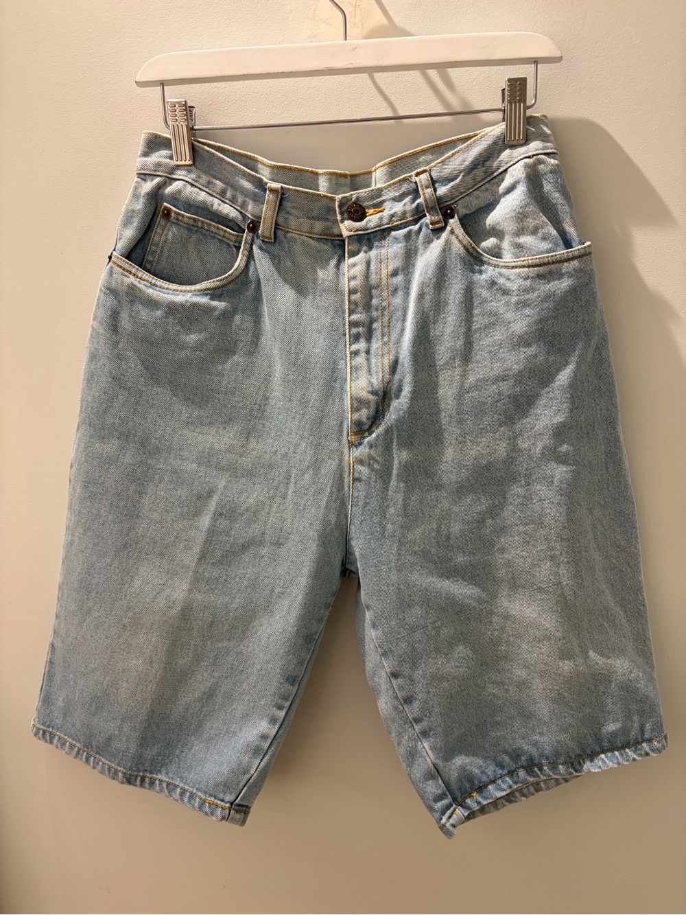 Vintage Separate Issue High Rise Denim Bermuda Shorts Light Wash Sz 14 - Picture 2 of 4